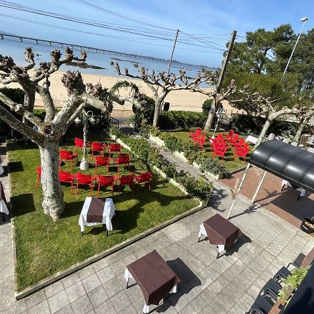 Hostal Restaurante Luz De Luna Villanueva De Arosa Eksteriør billede
